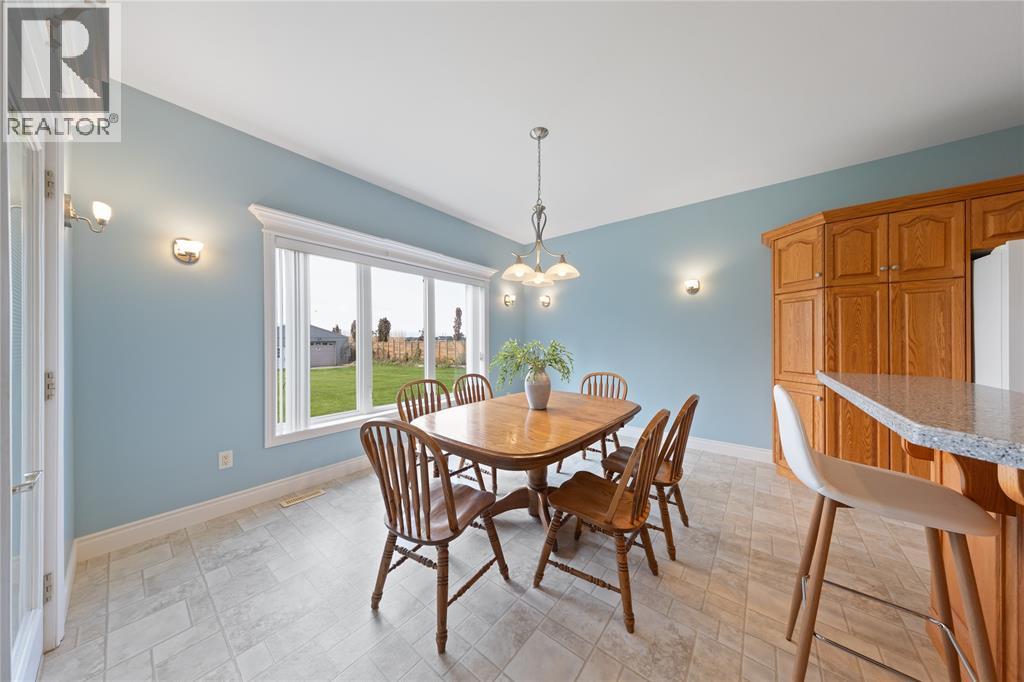 3633 EGREMONT ROAD - 8