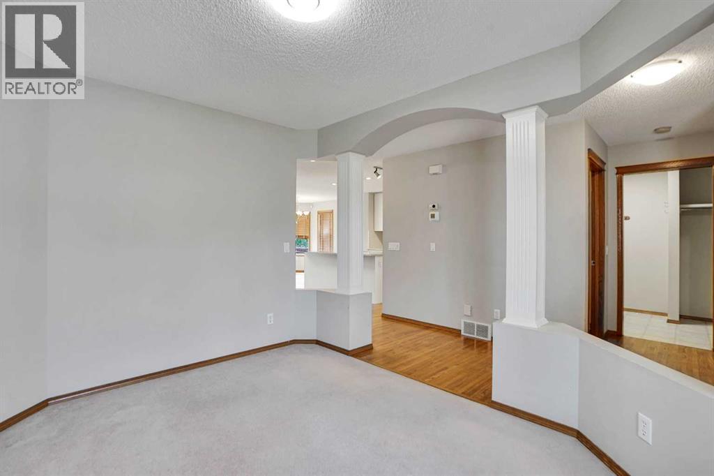 50 Cranfield Crescent SE - 4