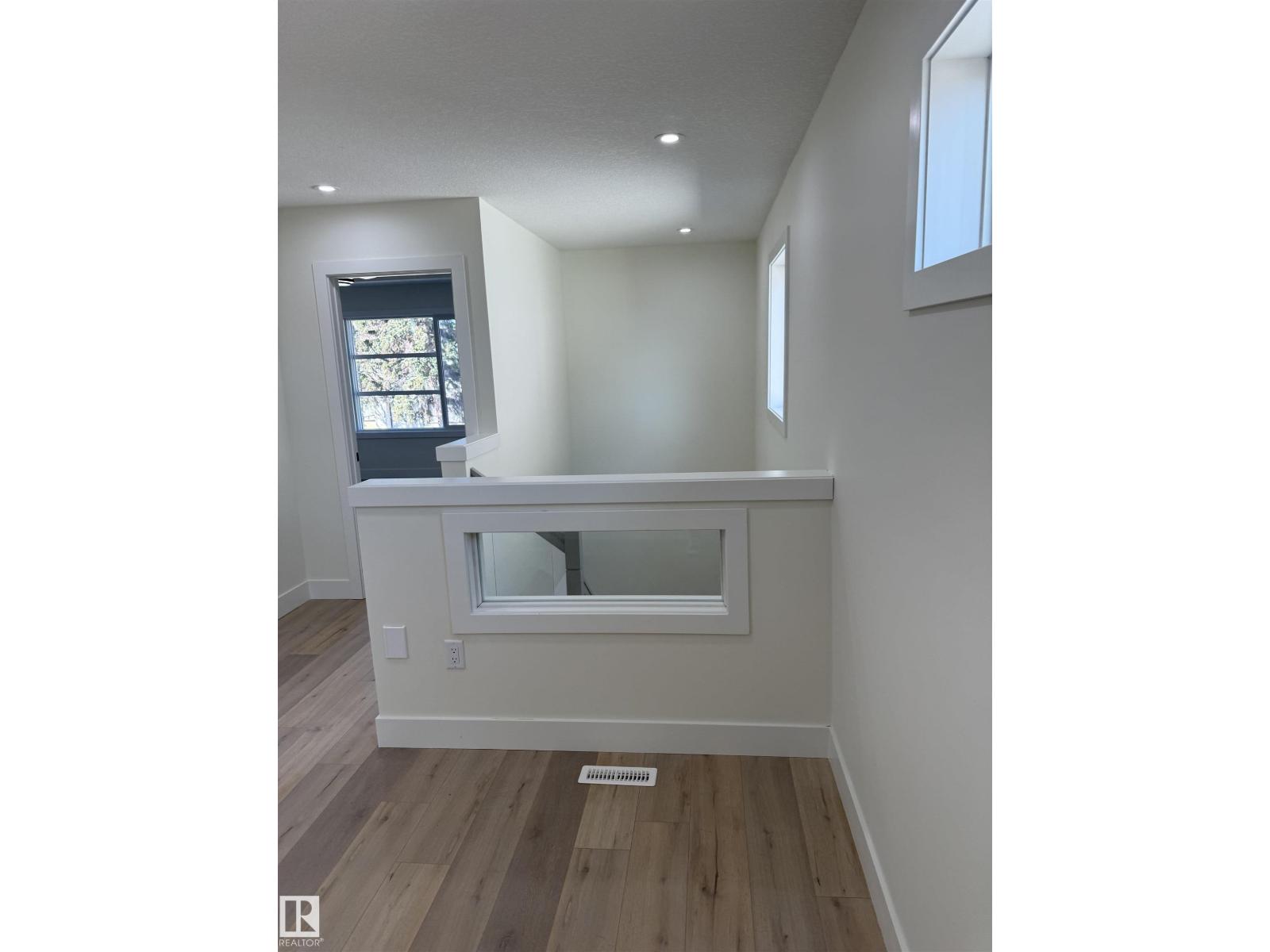 12957 121 ST NW - 36
