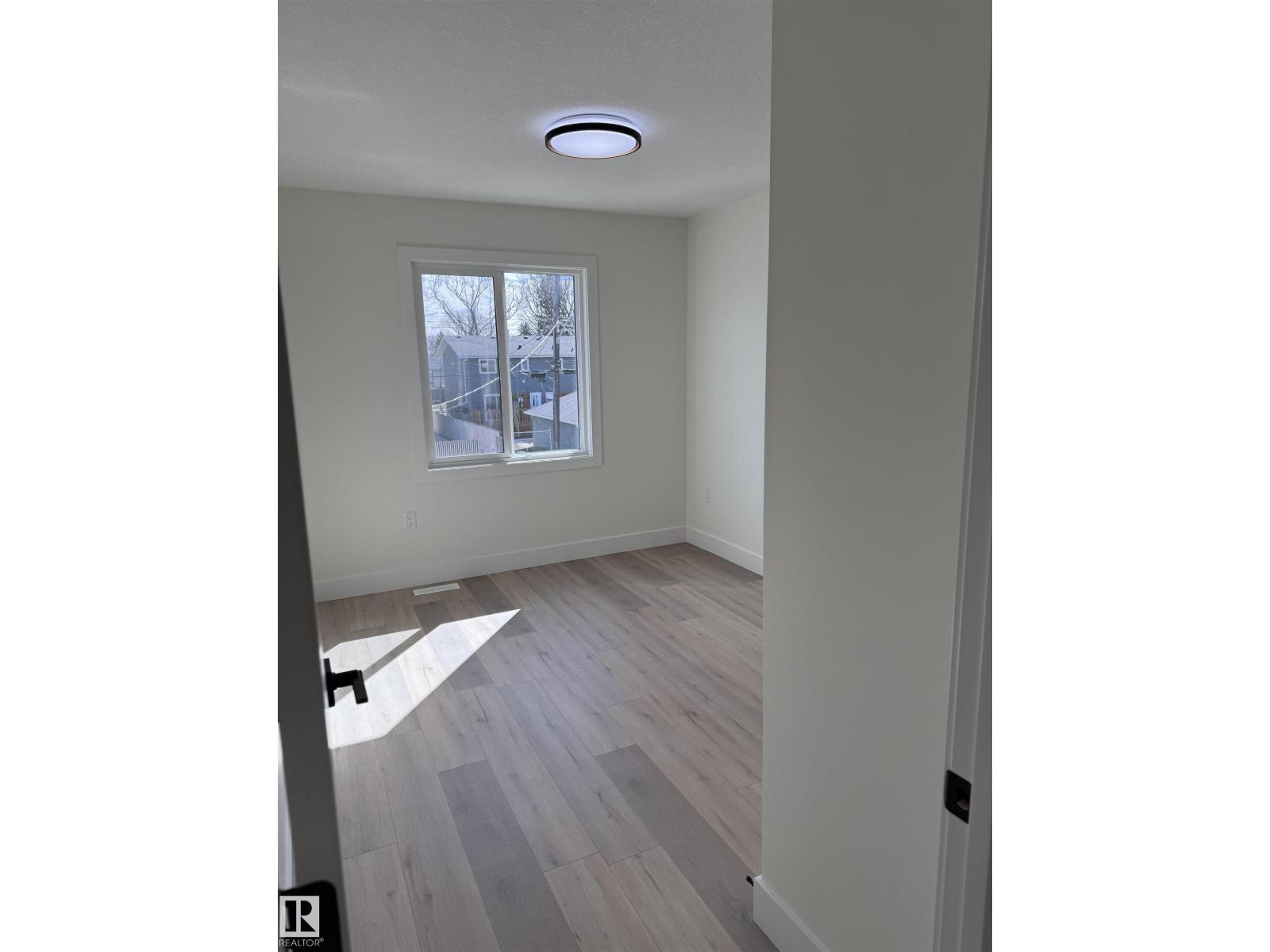 12957 121 ST NW - 45