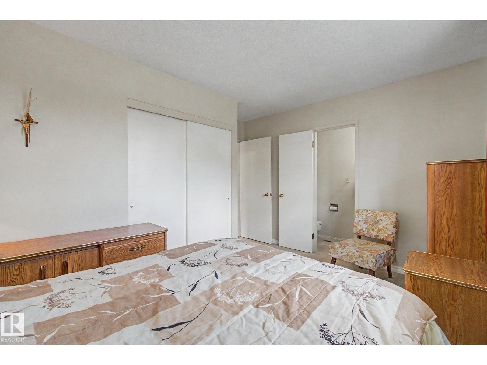 16727 80 AV NW - 19