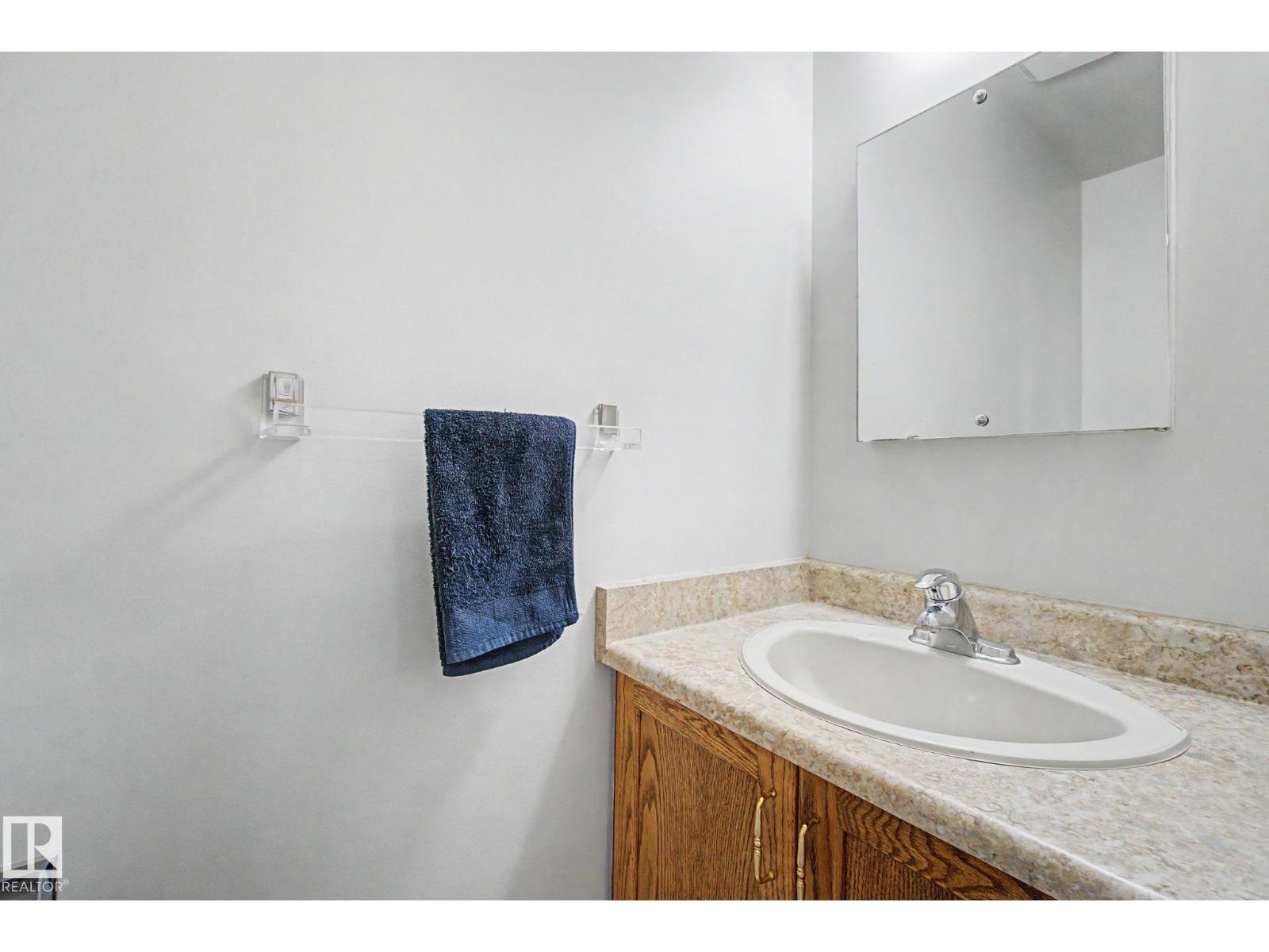 16727 80 AV NW - 20