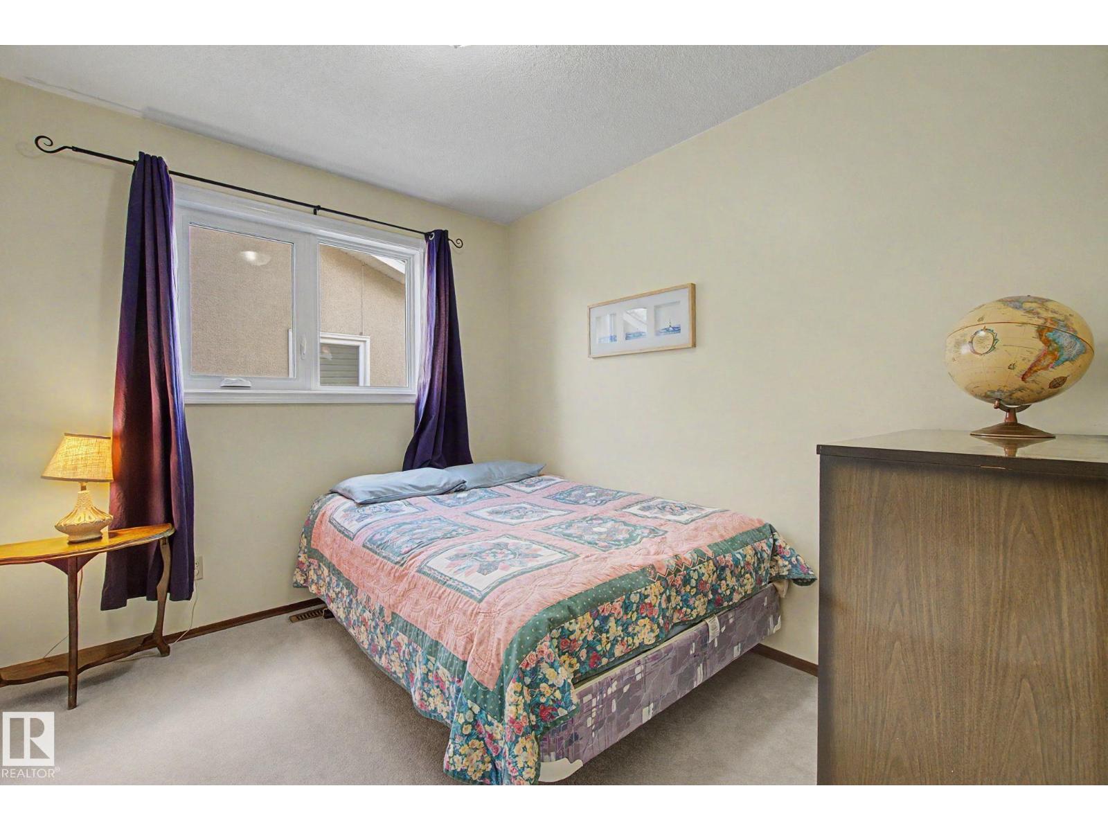 16727 80 AV NW - 22