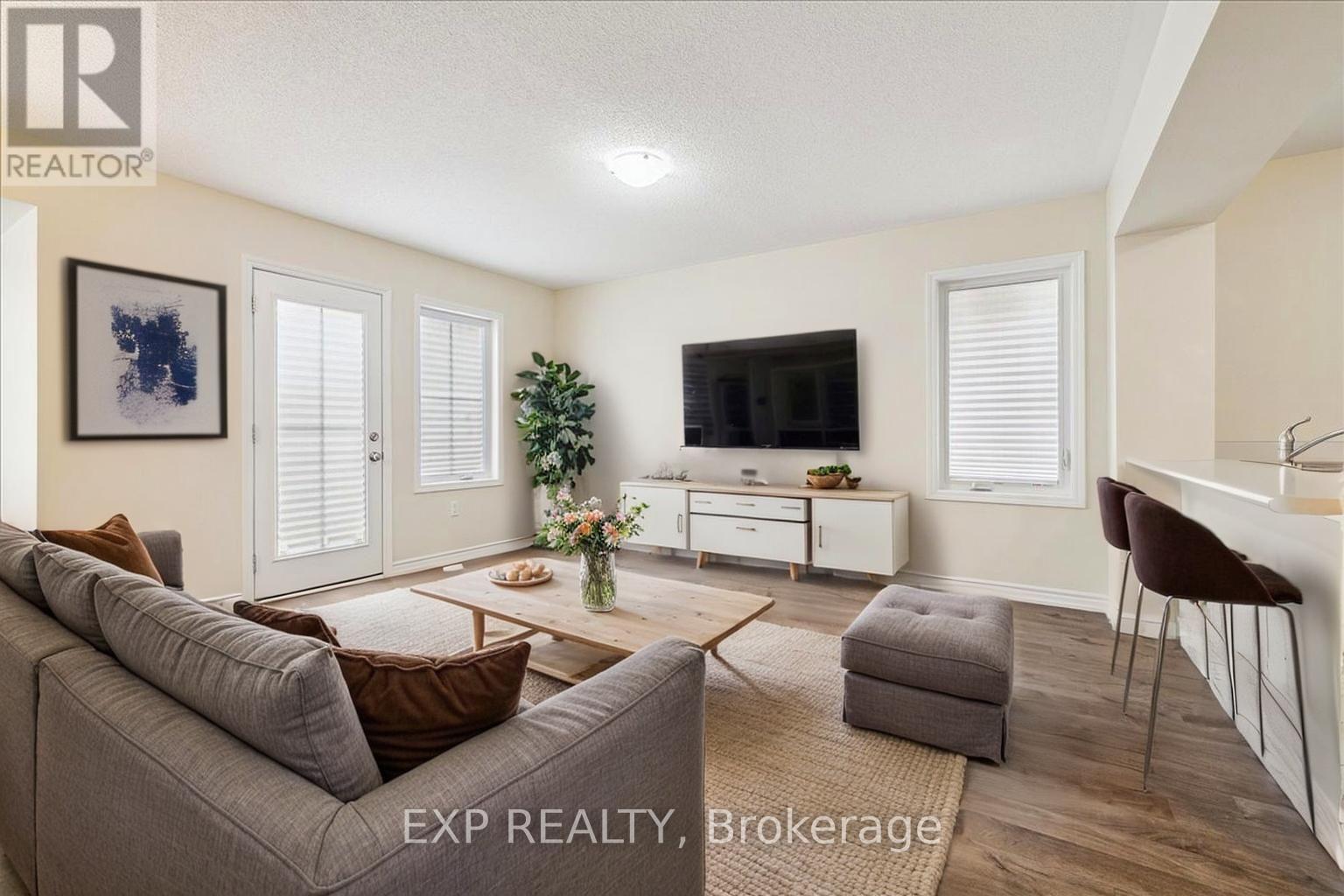 107 LEMIEUX COURT - 7
