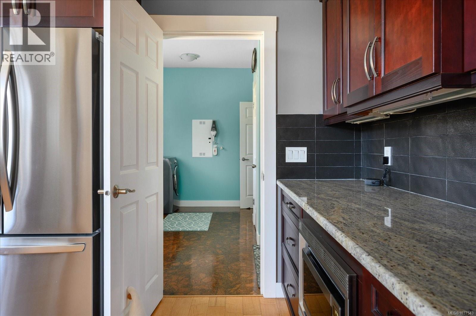 1430 Stone Lake Dr - 30