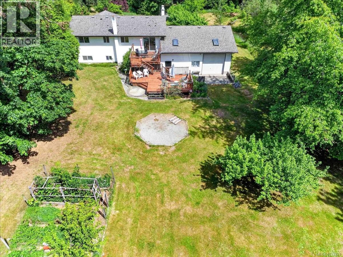 5996 Malabar Rd, Port Alberni