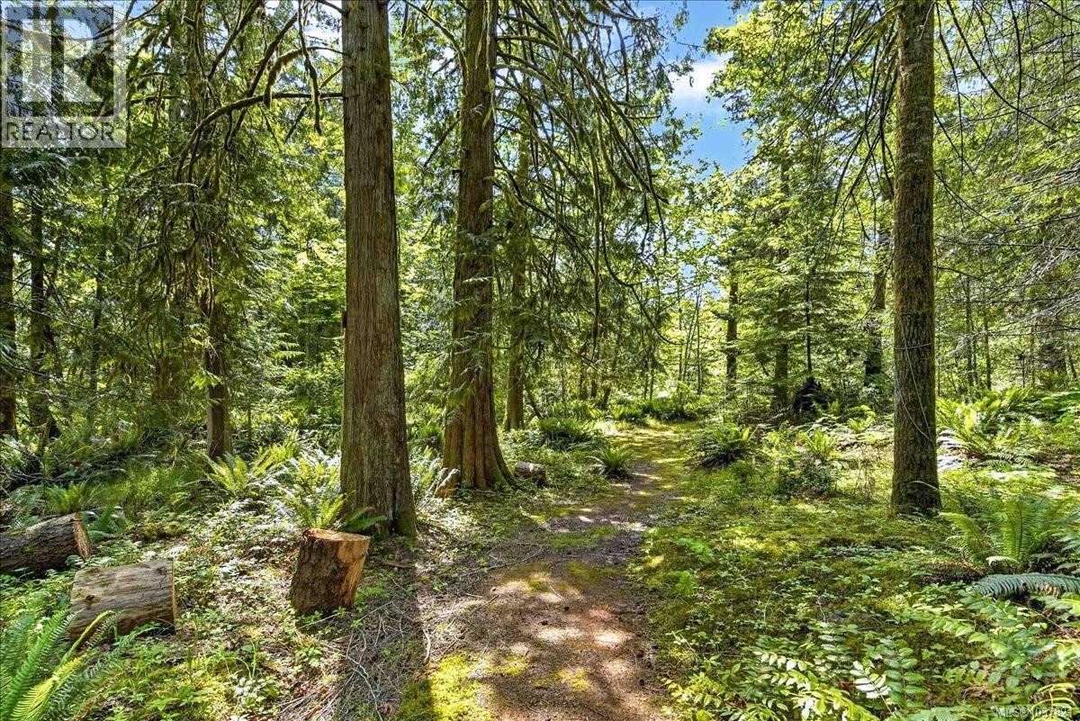 5996 Malabar Rd, Port Alberni