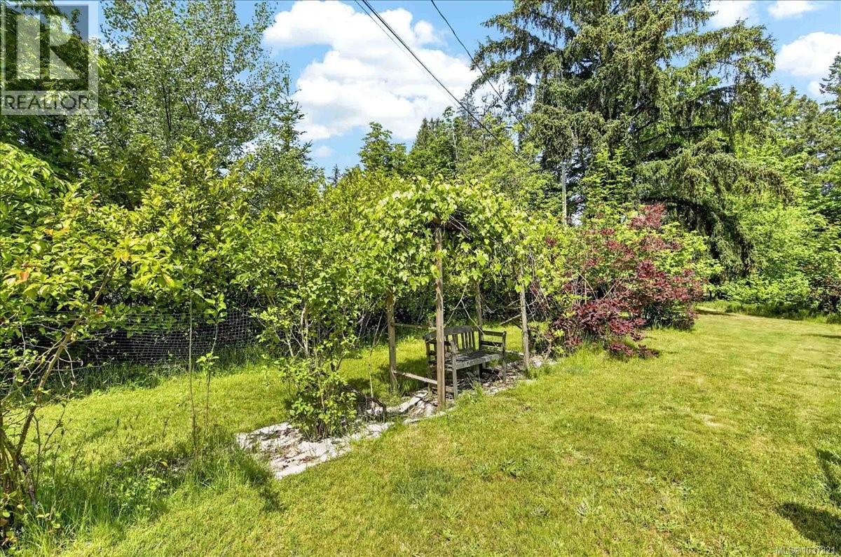 5996 Malabar Rd, Port Alberni