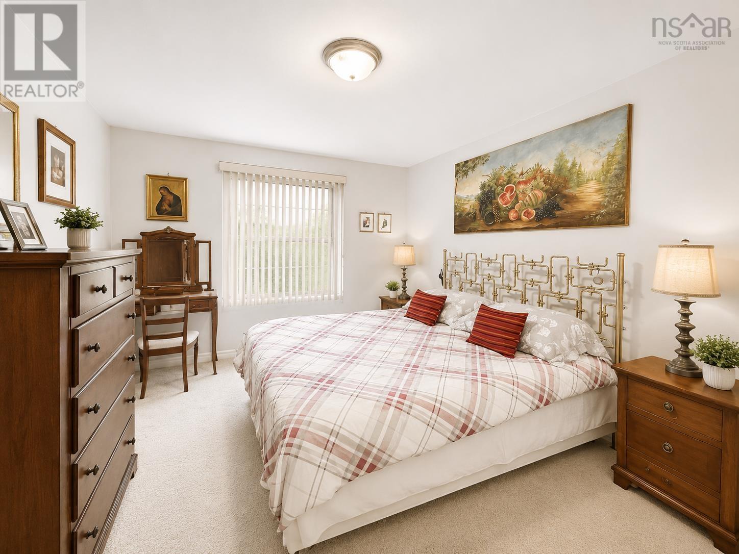 40 WELLINGTON Court - 16
