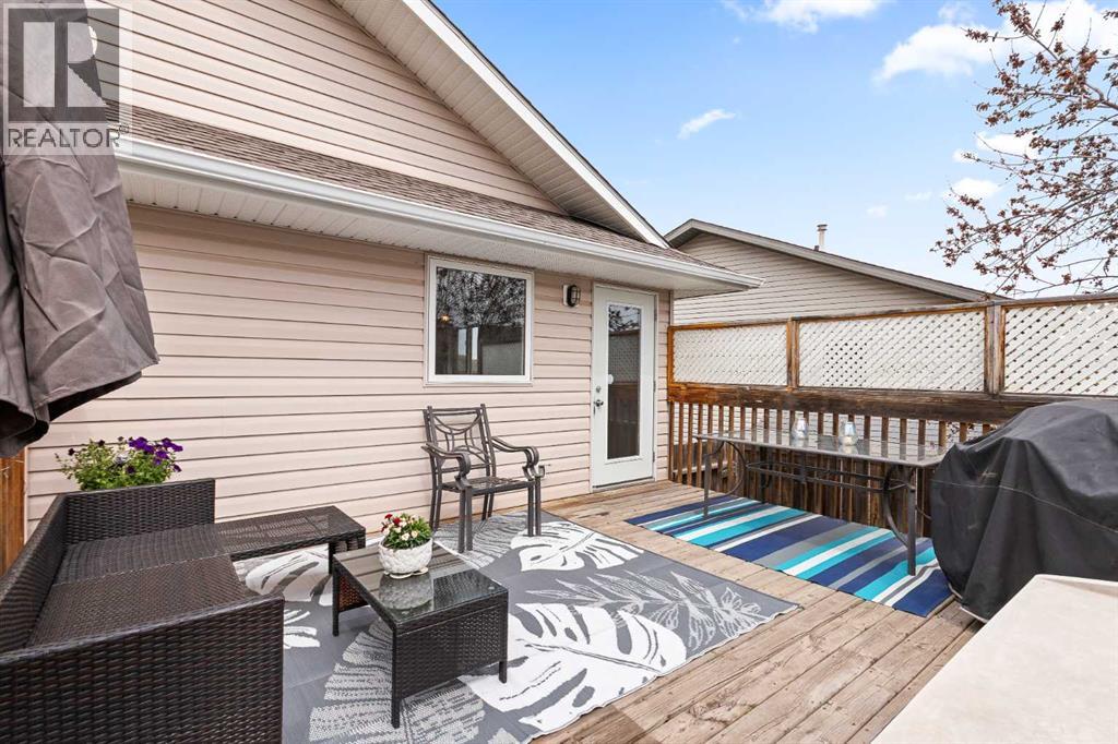 3205 66 Avenue — photo 38