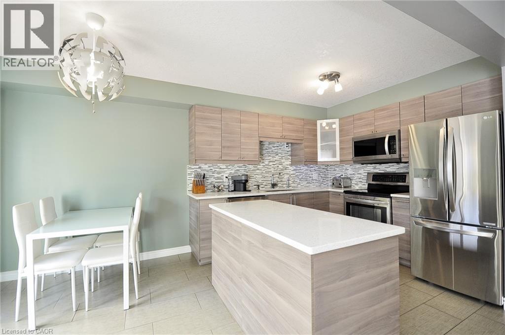 708A KARLSFELD Road - 13