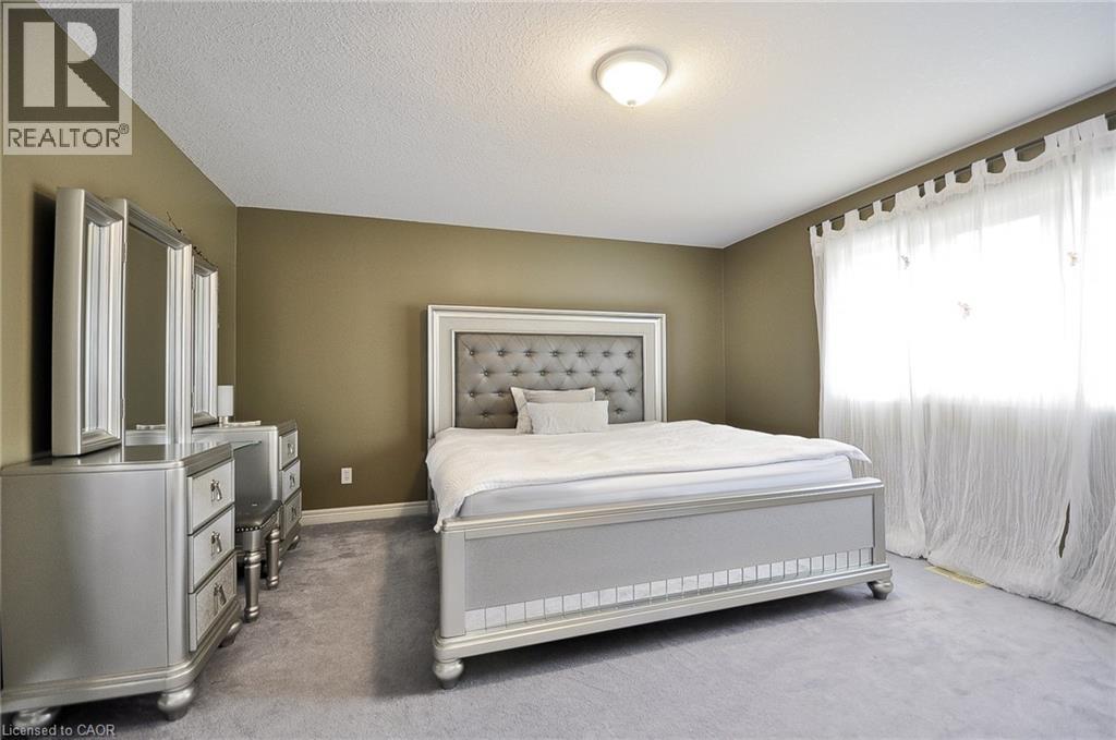 708A KARLSFELD Road - 16