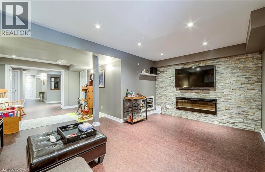 65 CATHEDRAL Court - 42