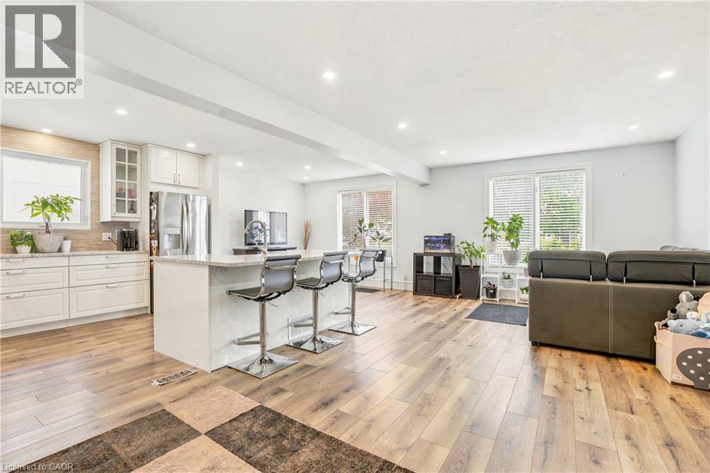 5062 FRIESEN Boulevard - 4