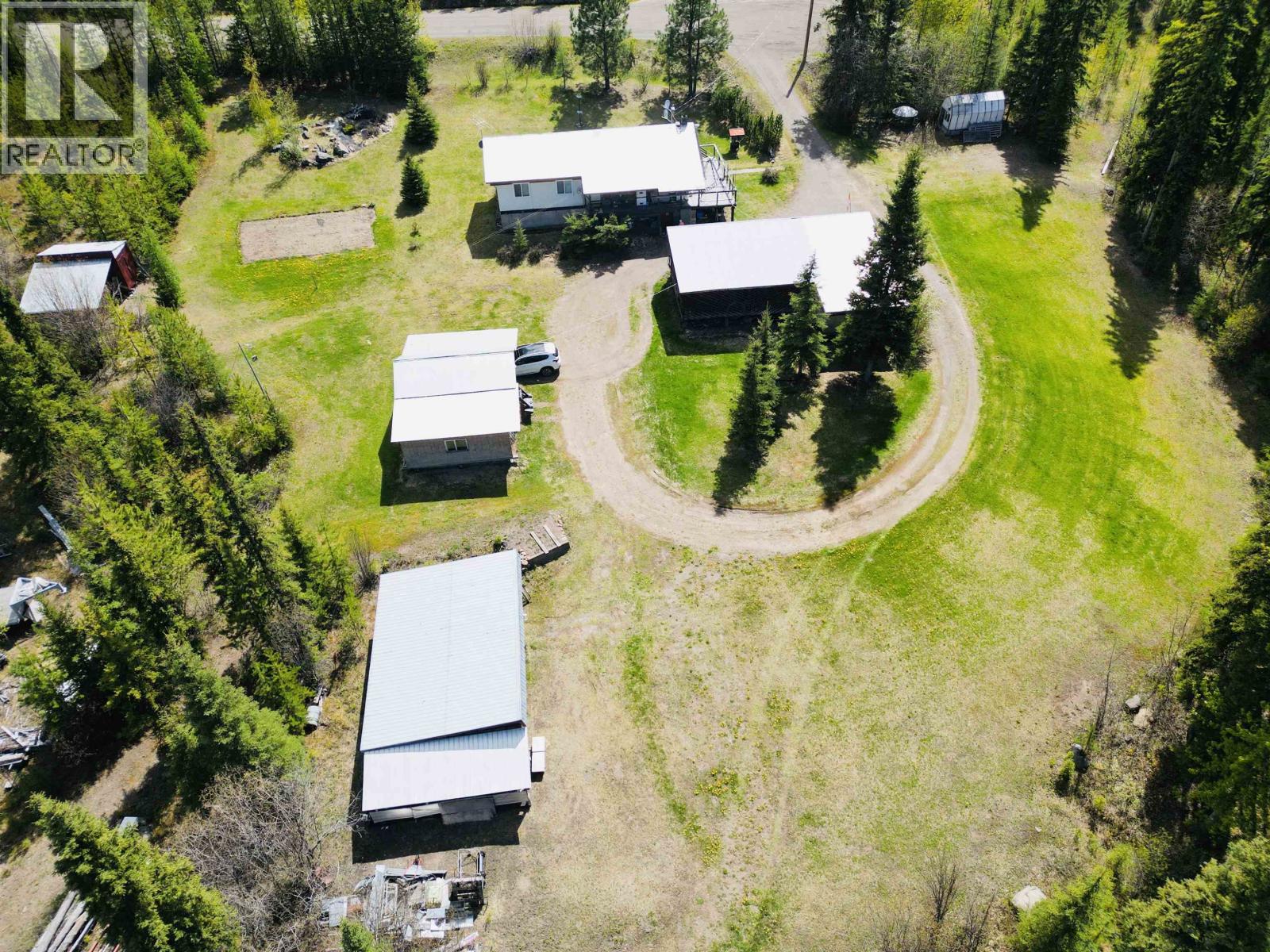 2040 BEACH Road, Burns Lake