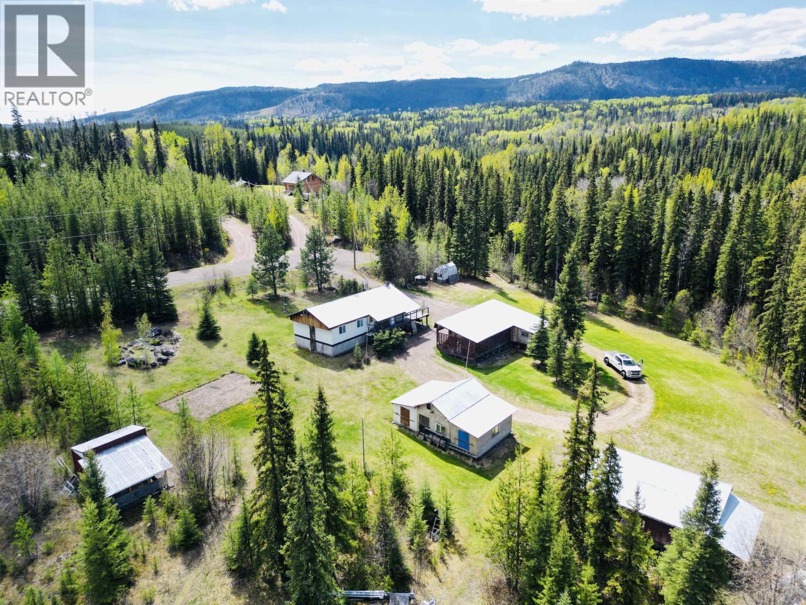 2040 BEACH Road, Burns Lake
