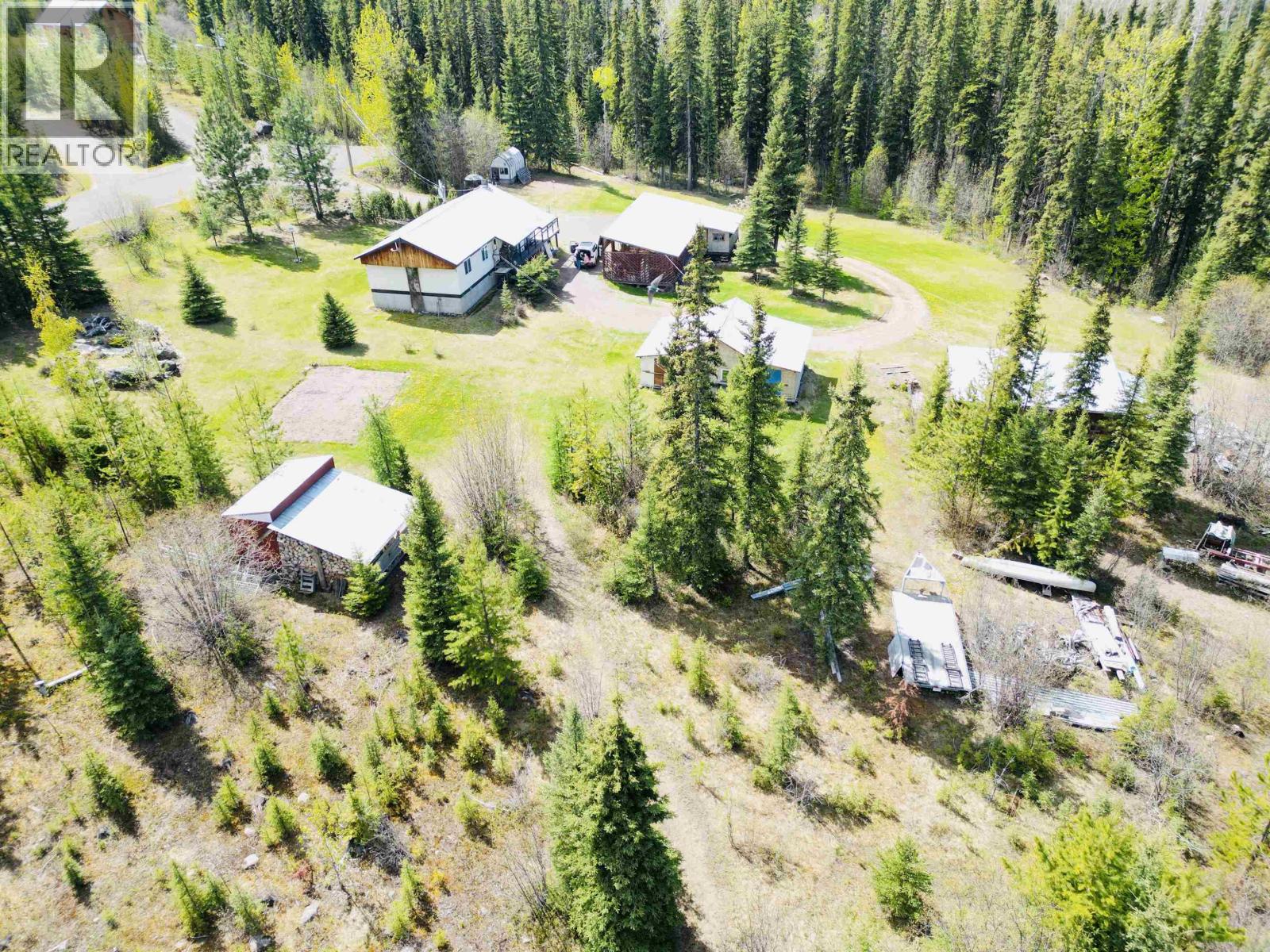 2040 BEACH Road, Burns Lake
