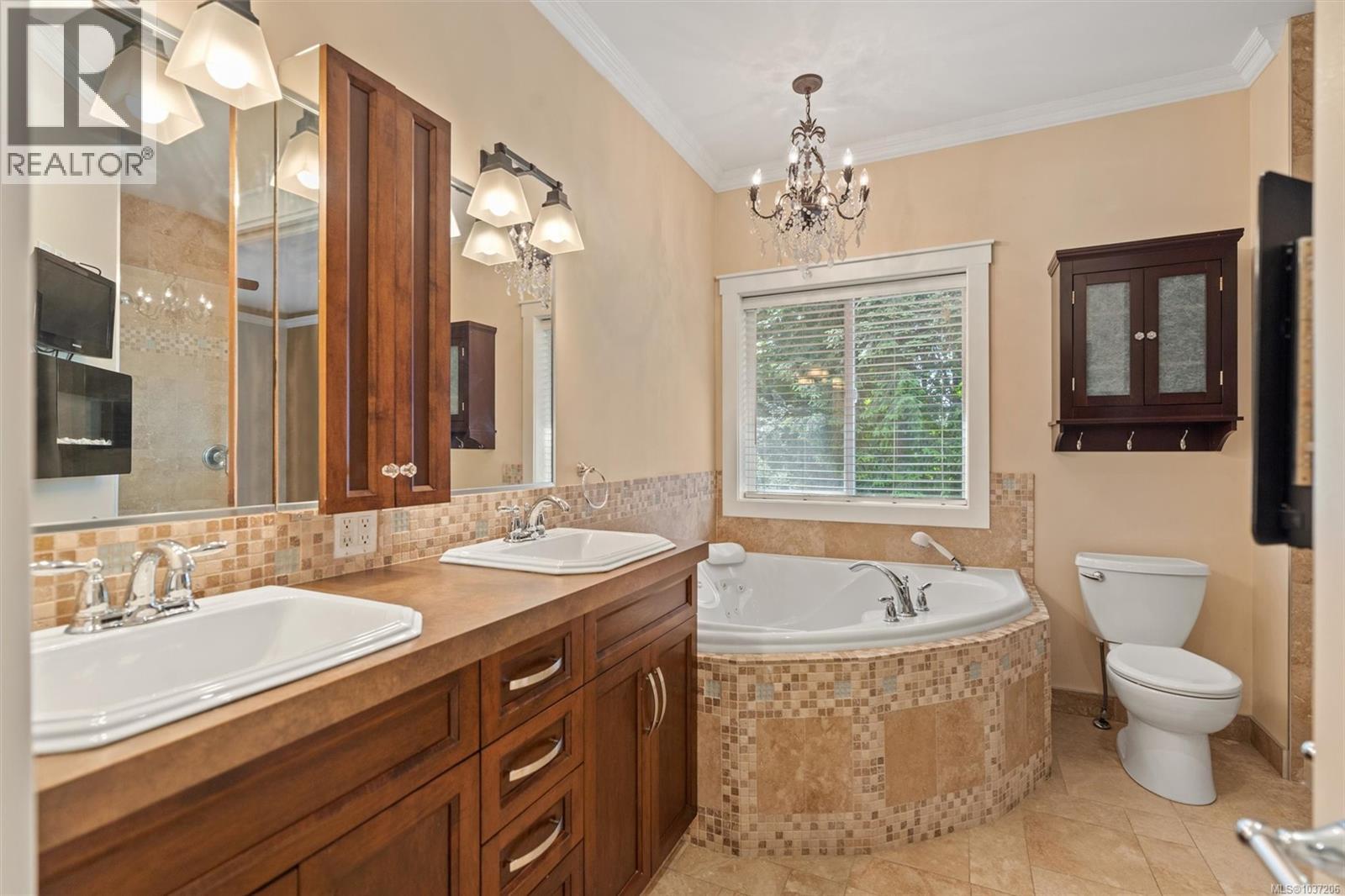  2203 Harrow Gate, Langford