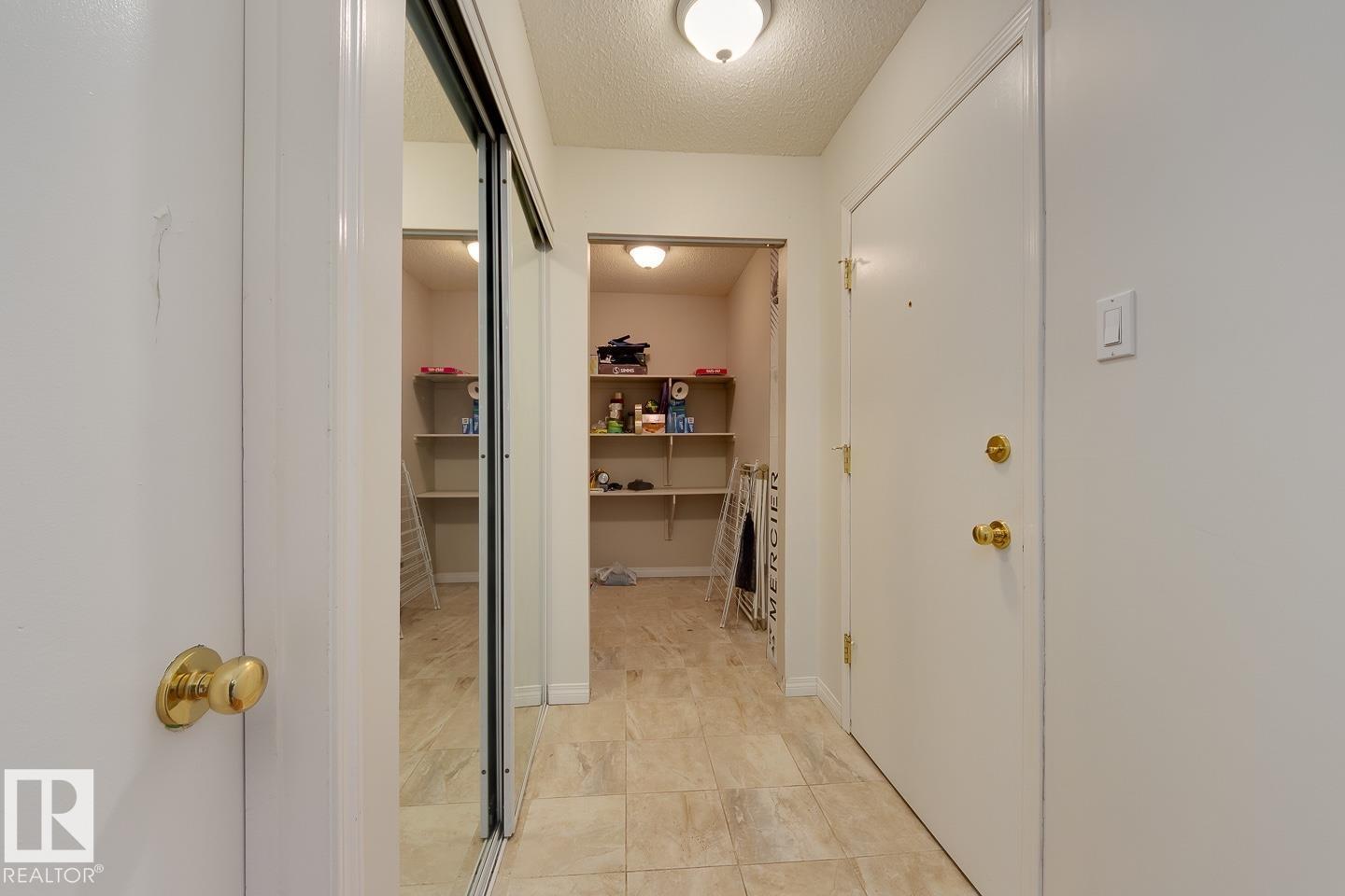#102 11217 103 AV NW - 4