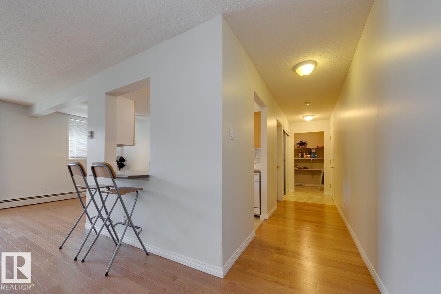 #102 11217 103 AV NW - 5