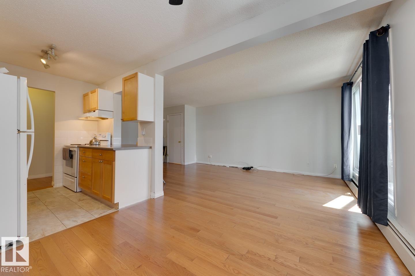 #102 11217 103 AV NW - 11