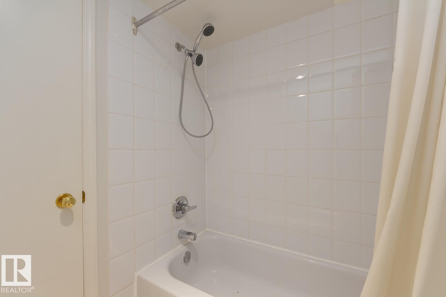 #102 11217 103 AV NW - 20