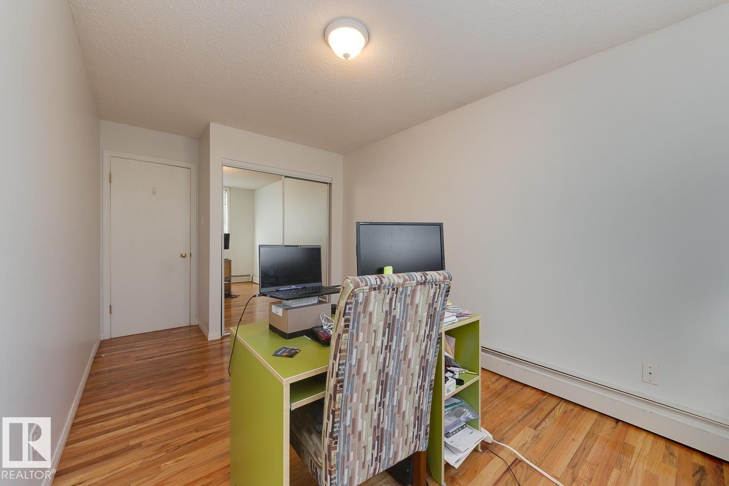 #102 11217 103 AV NW - 22