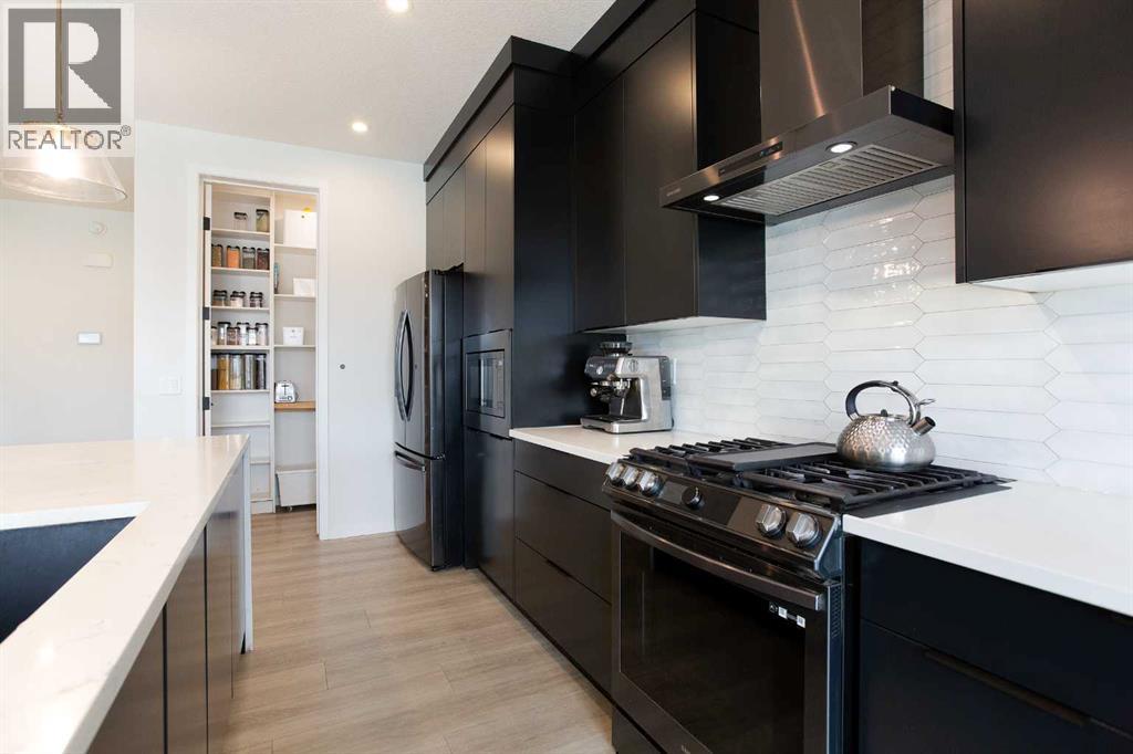 206 Rowley Way NW - 8