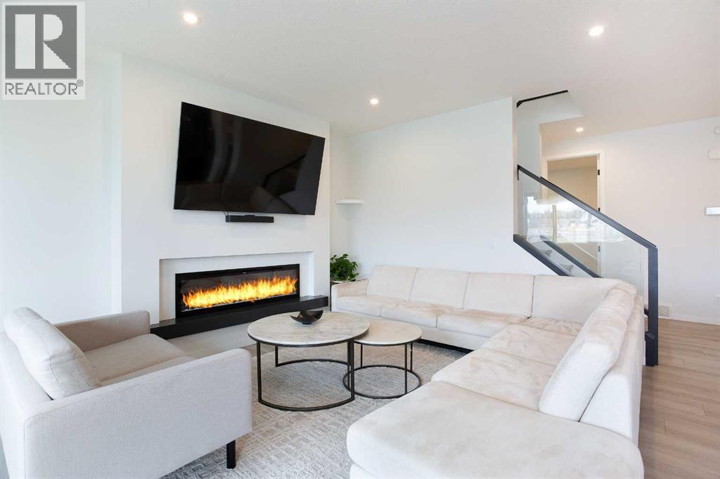 206 Rowley Way NW - 13