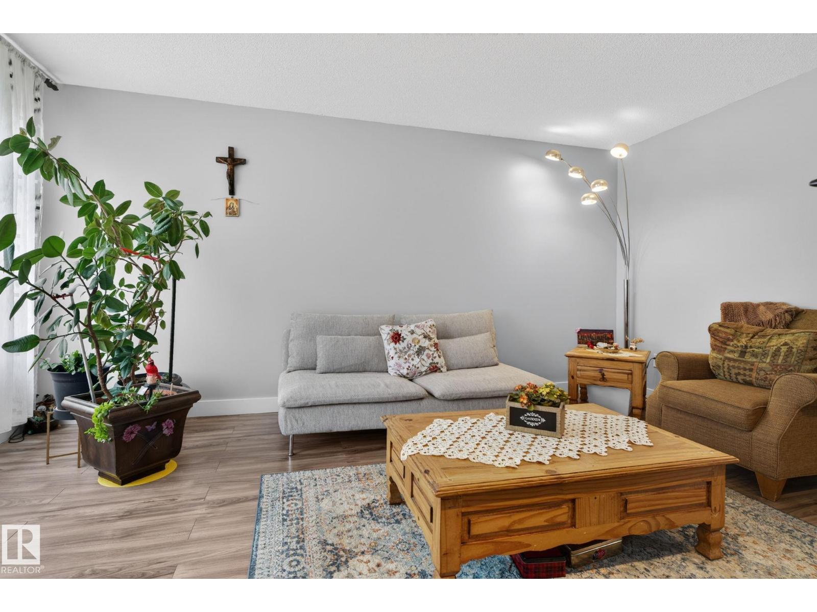 66 AMBERLY CT NW - 16