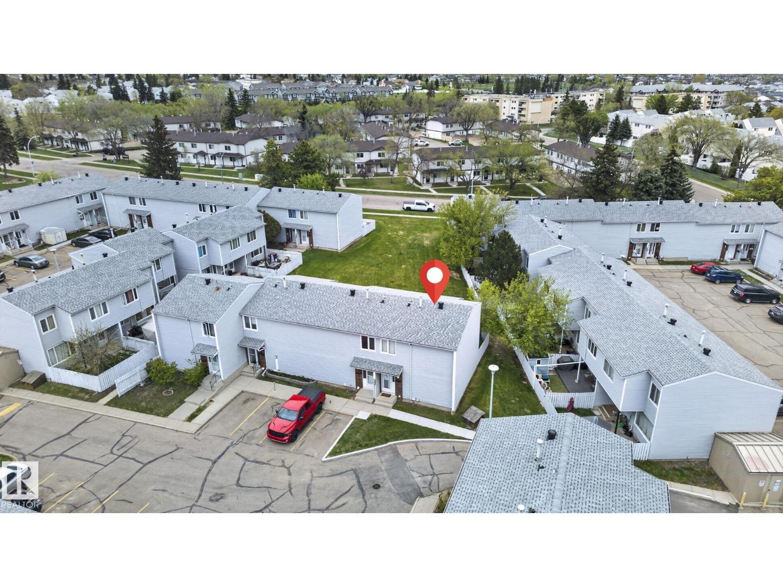66 AMBERLY CT NW - 43