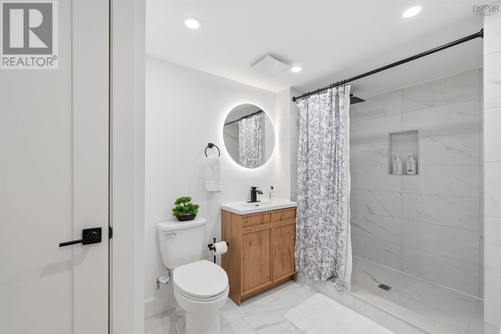 36 Cathy Road - 42