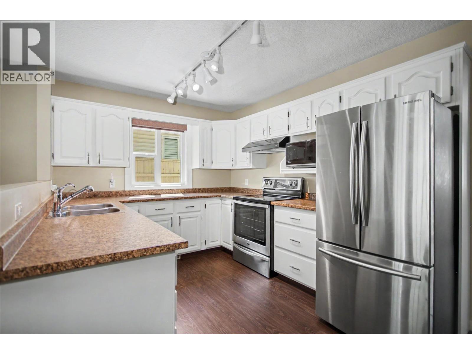3905 22 Street, Vernon