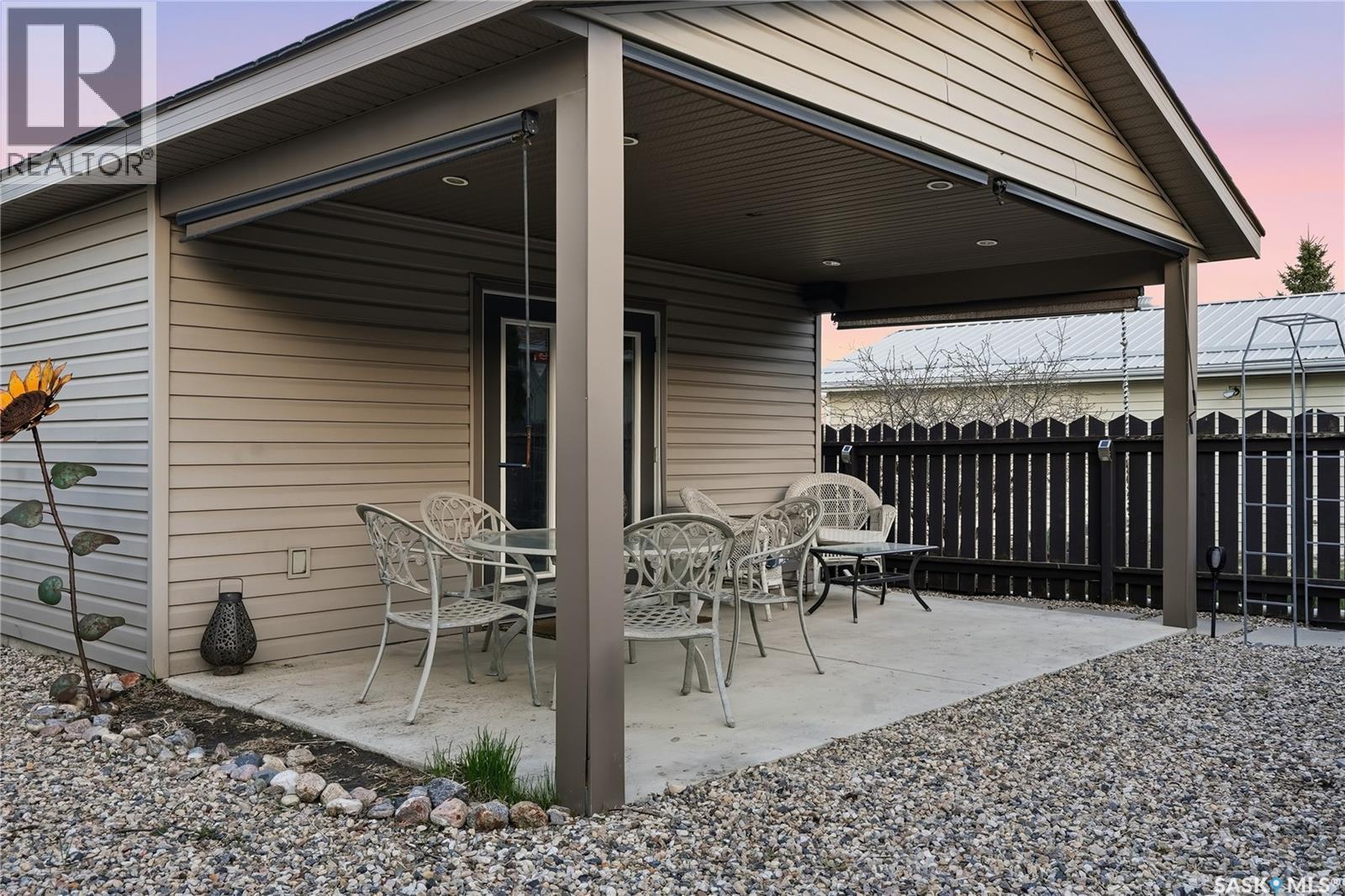 2225 Easthill - 42