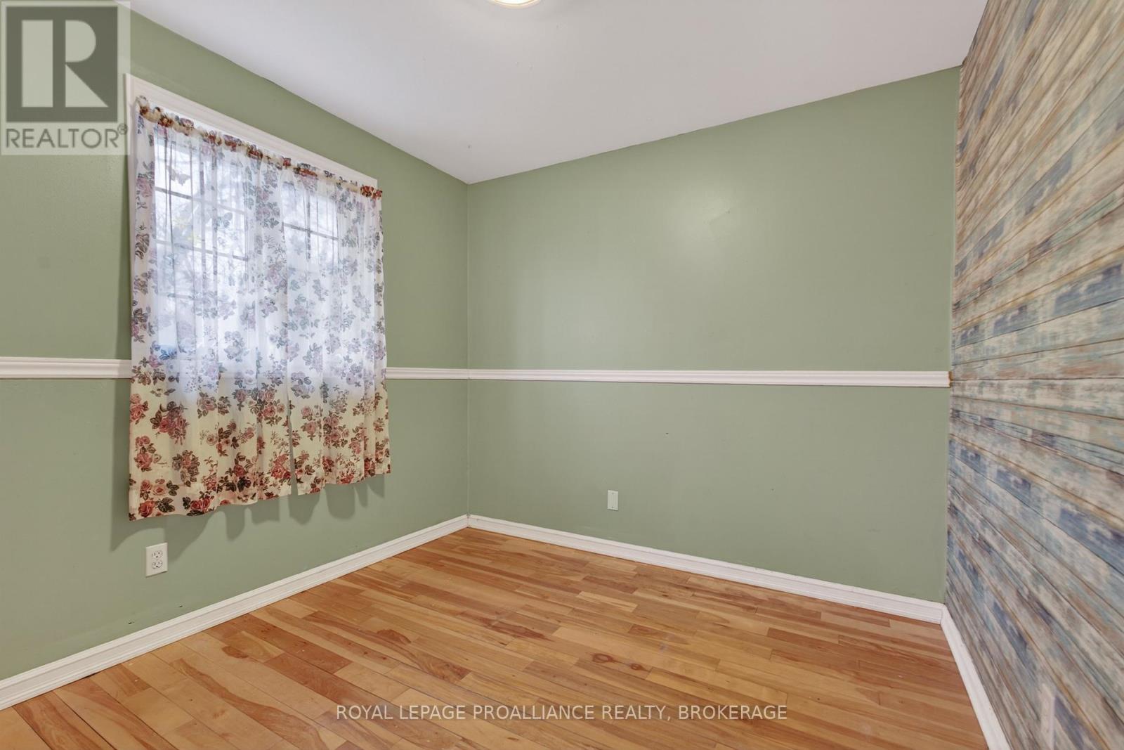 3081 BARNABY COURT - 13