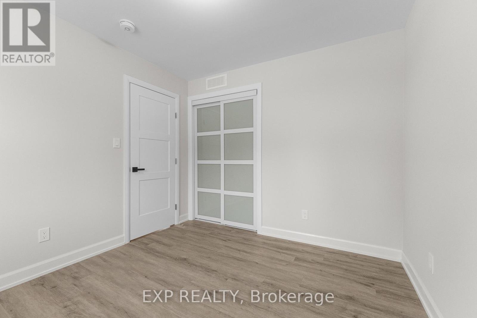 15 ZILNEY STREET - 14