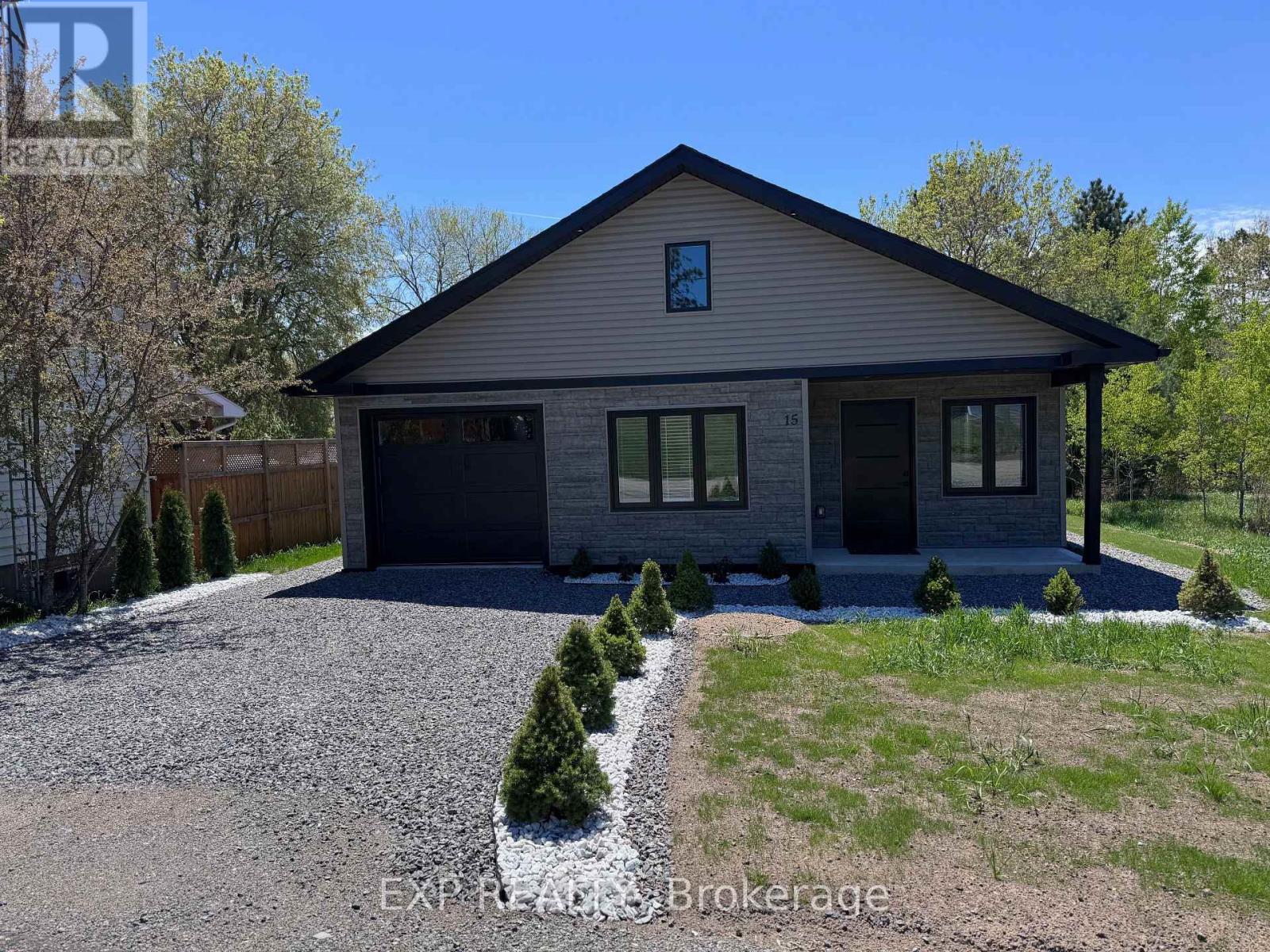 15 ZILNEY STREET - 24