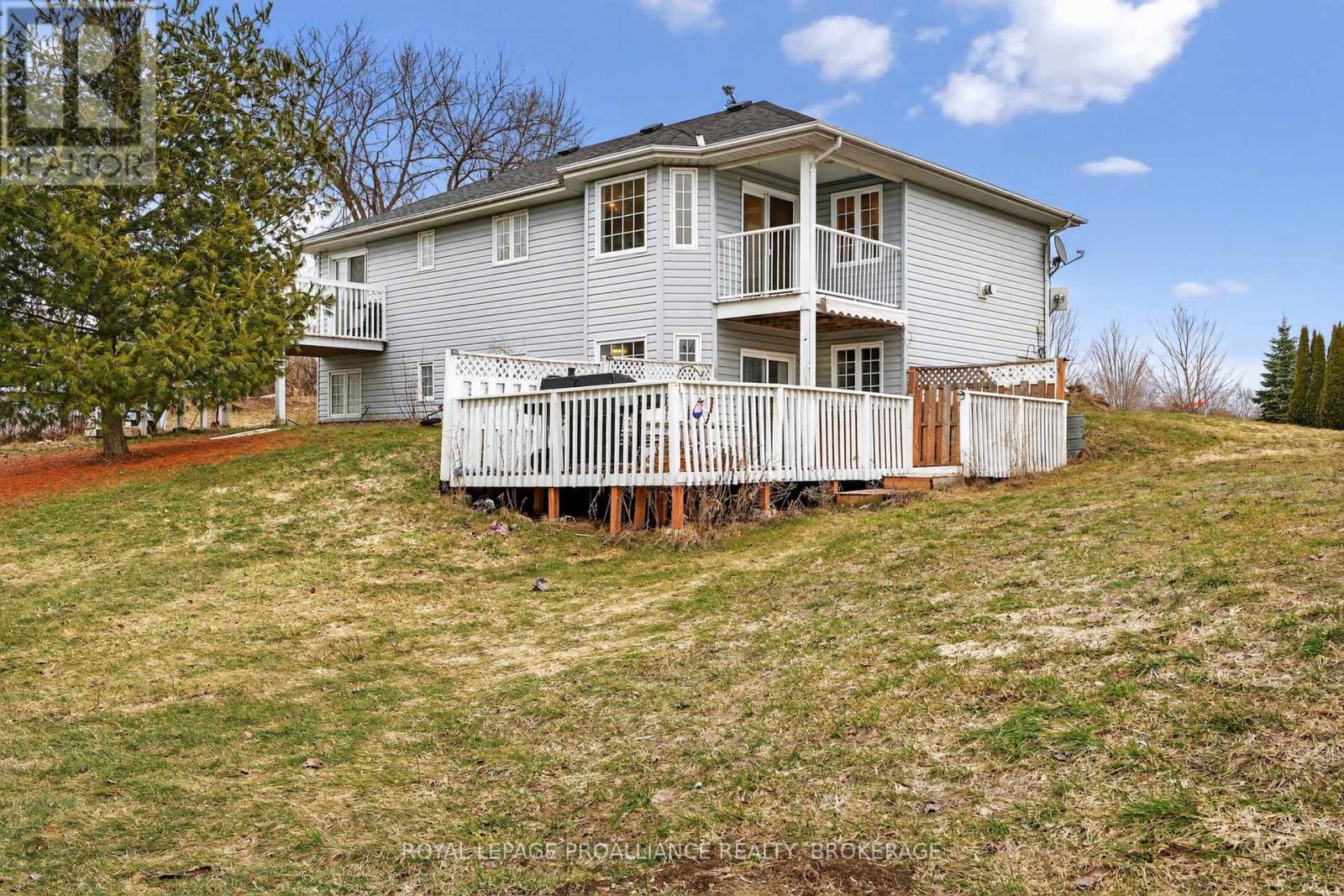 3081 BARNABY COURT - 35