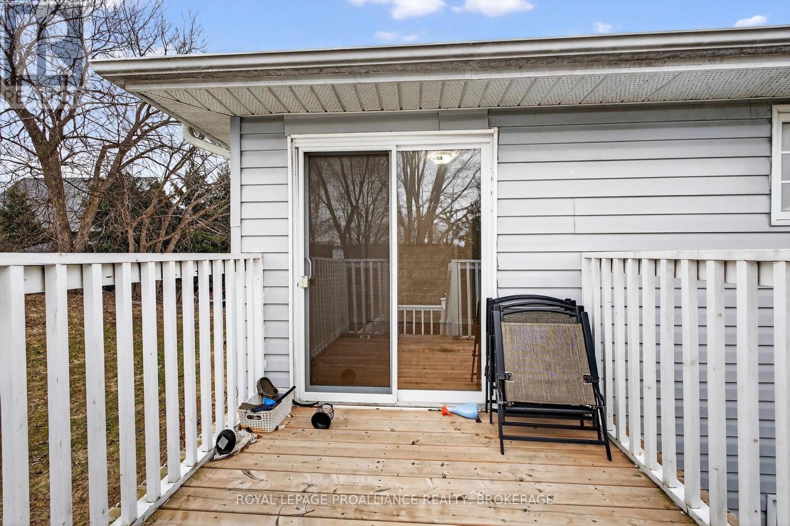 3081 BARNABY COURT - 39