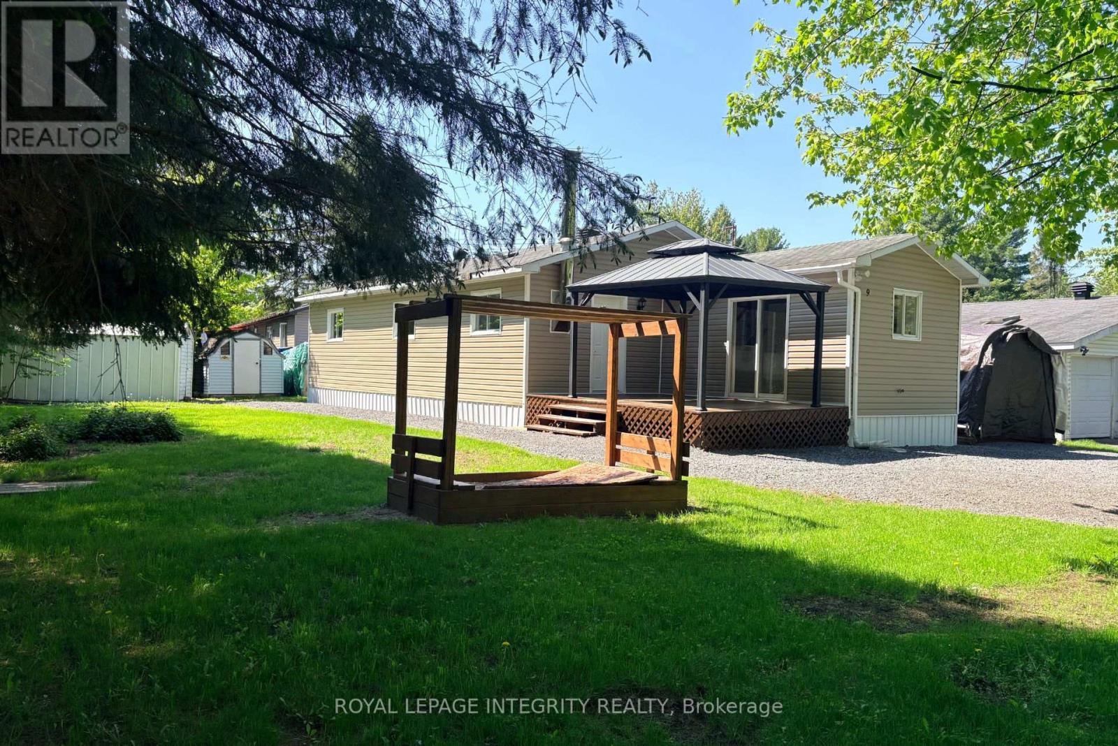#9 1210 ST FELIX ROAD - 23