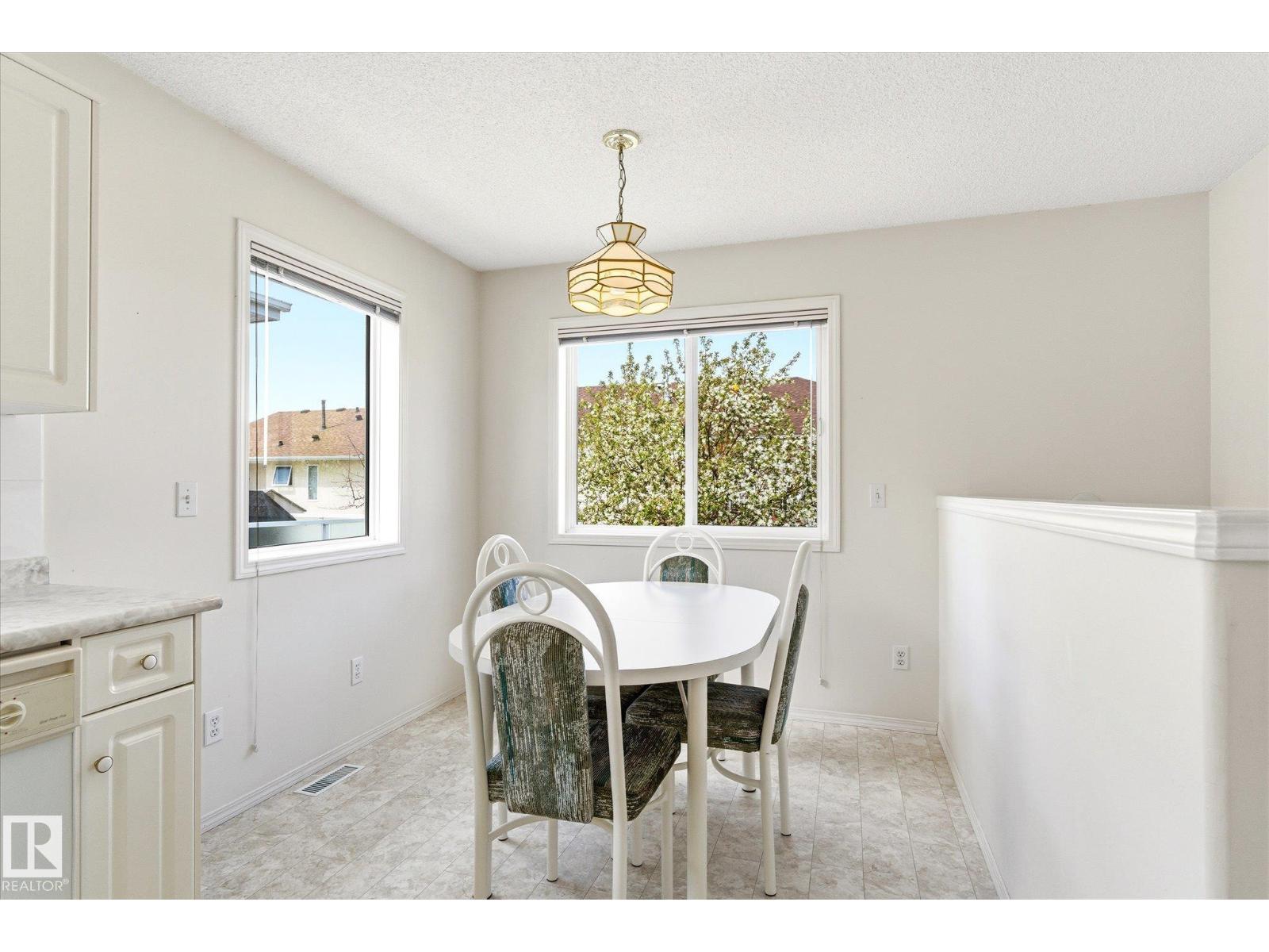 8604 157 AV NW - 12