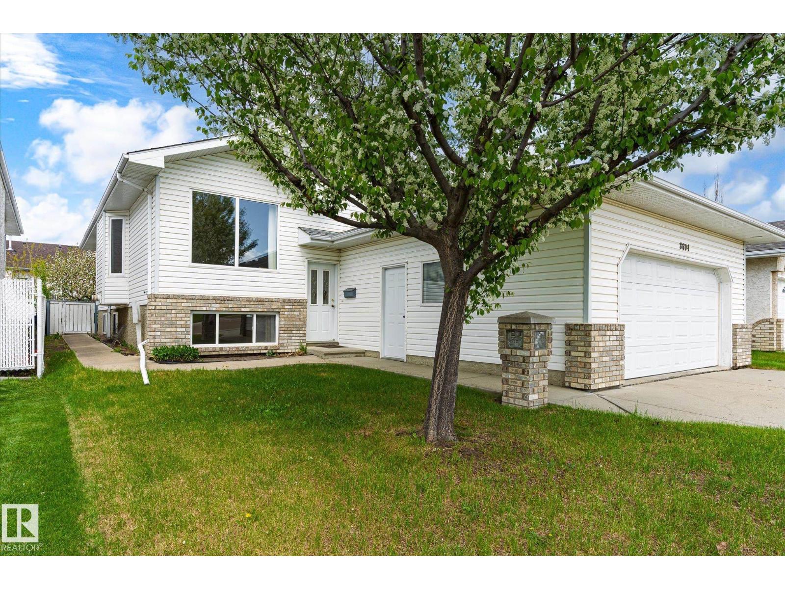 8604 157 AV NW - Image 3