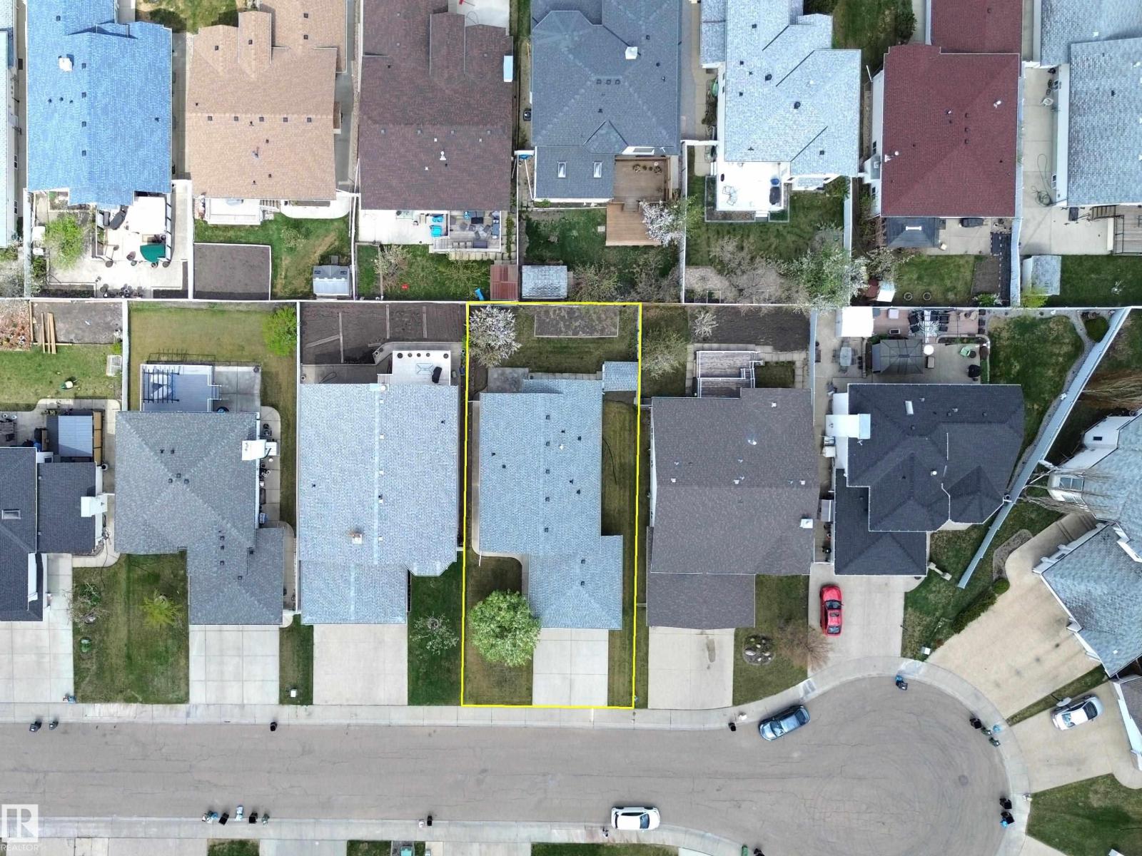 8604 157 AV NW - 51