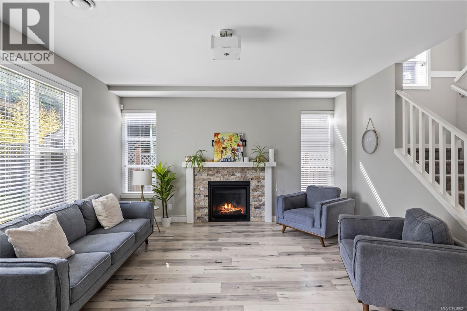531 Grewal Pl - 2