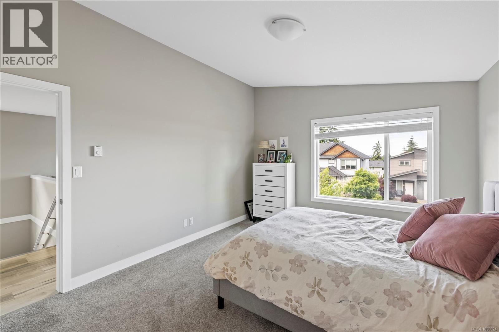 531 Grewal Pl - 34