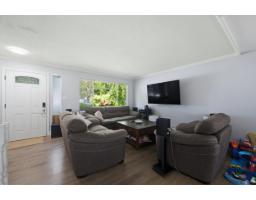 18298 63a Avenue, Surrey, BC V3S8A8 Photo 6
