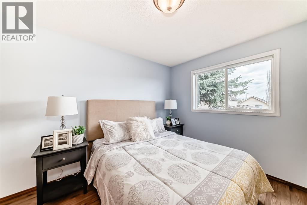 118 Bridleridge Way SW - 17