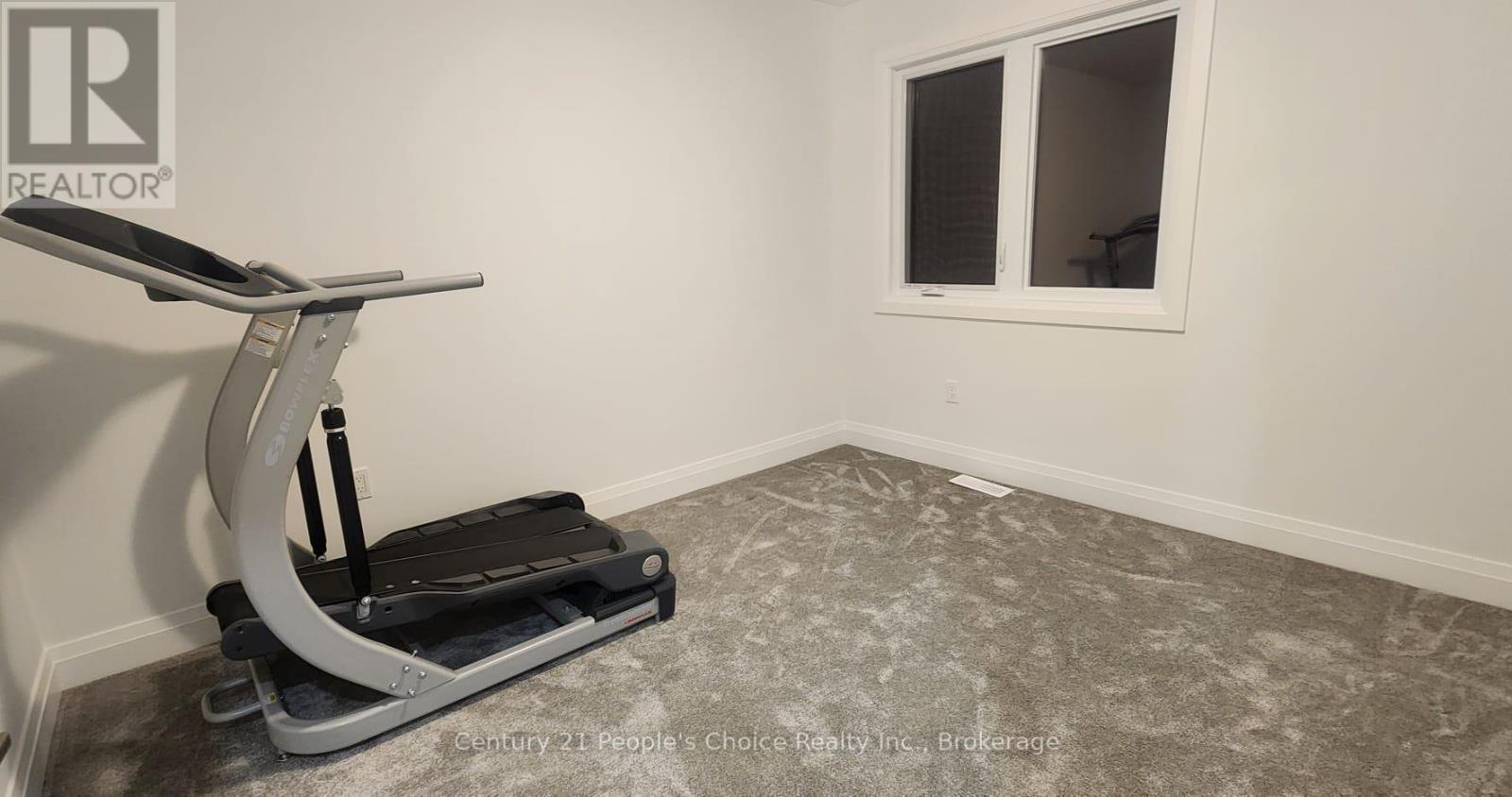 43 WEYMOUTH STREET - 24