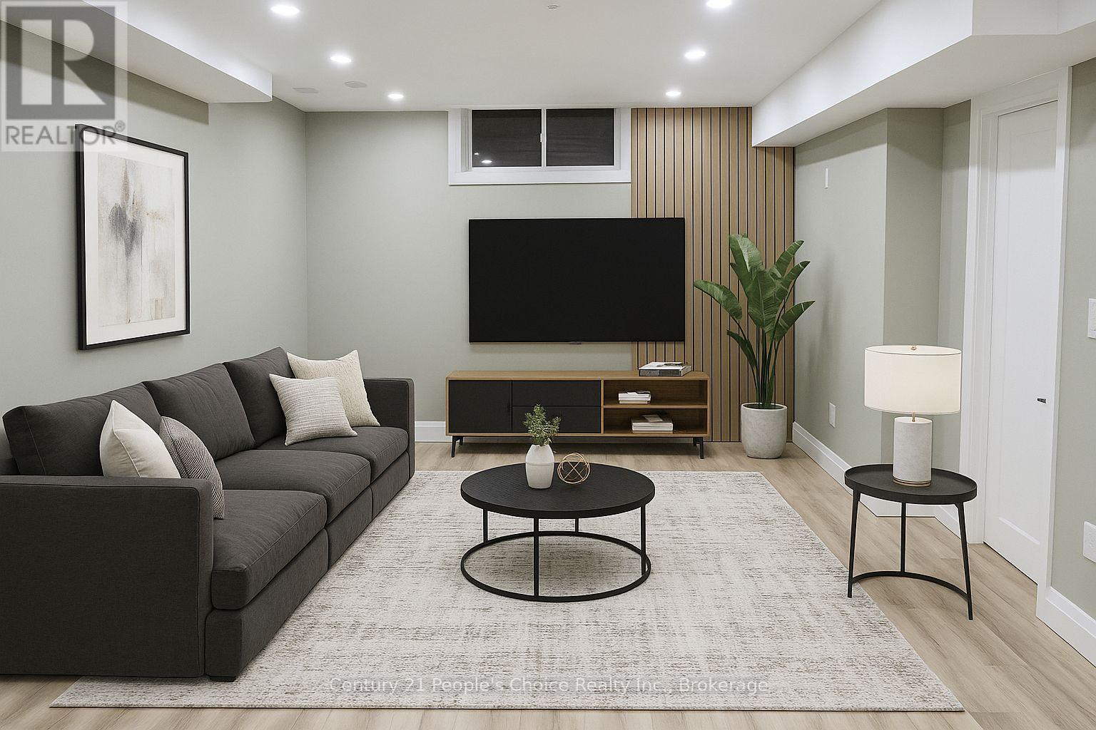43 WEYMOUTH STREET - 28