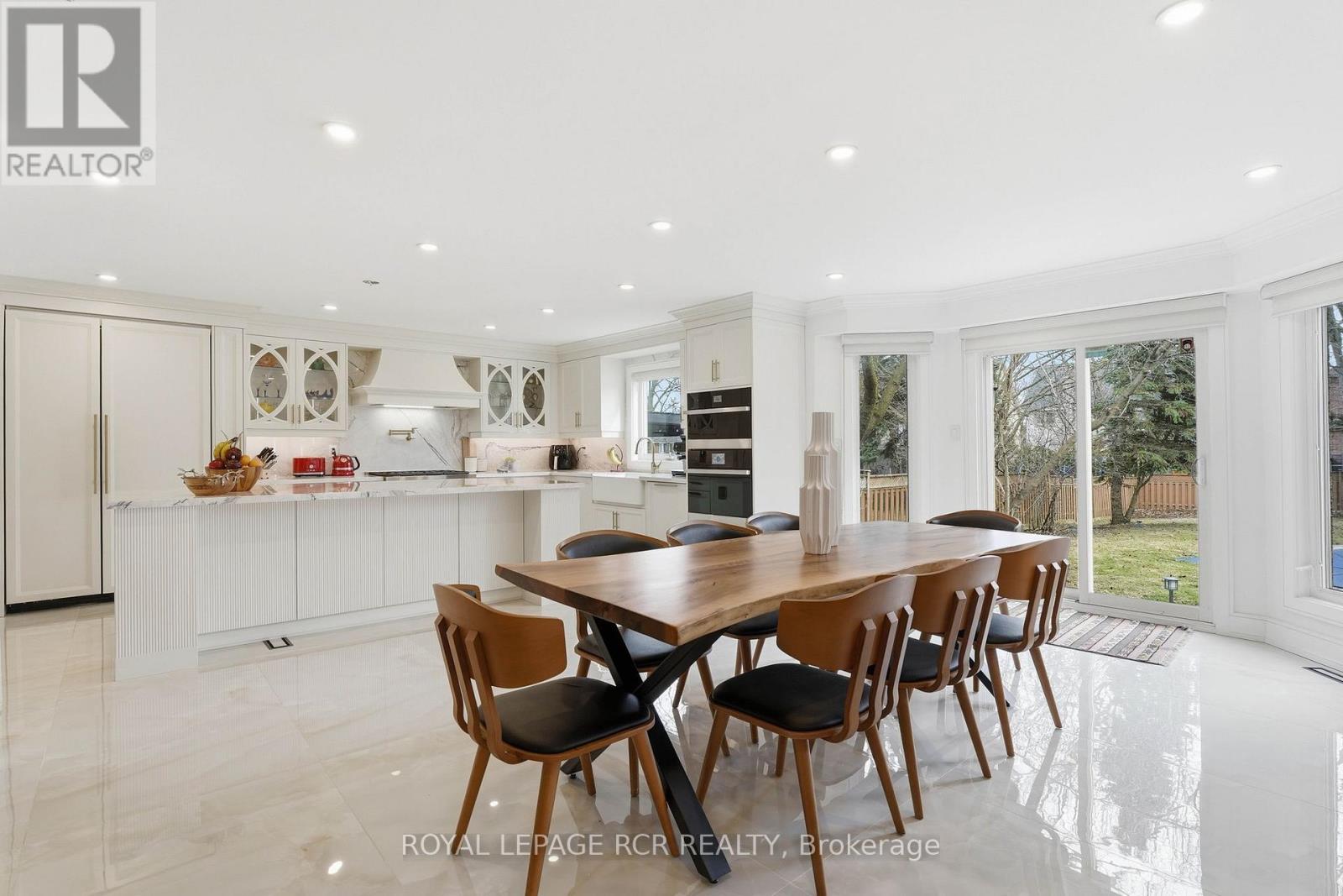 369 KENNEDY STREET W - 10